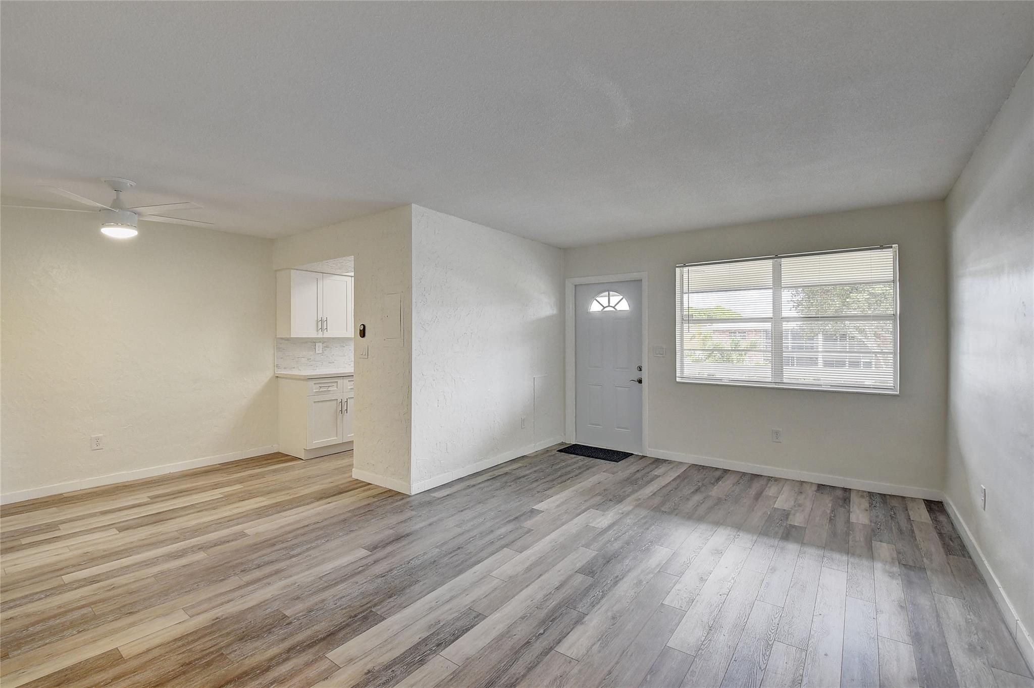 30 SE 13th St B2