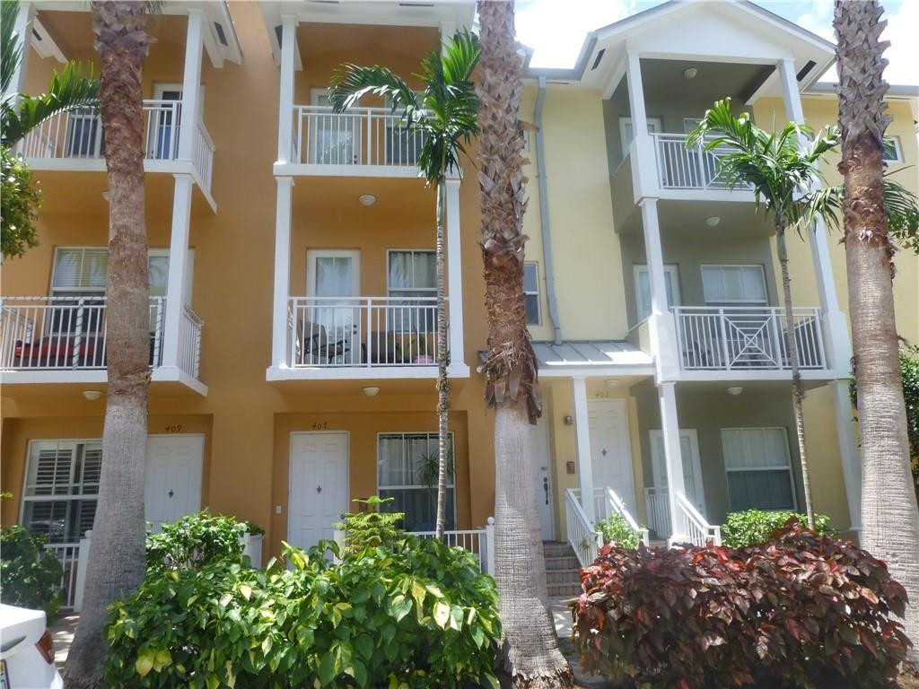 407 SW 13th Ter 407