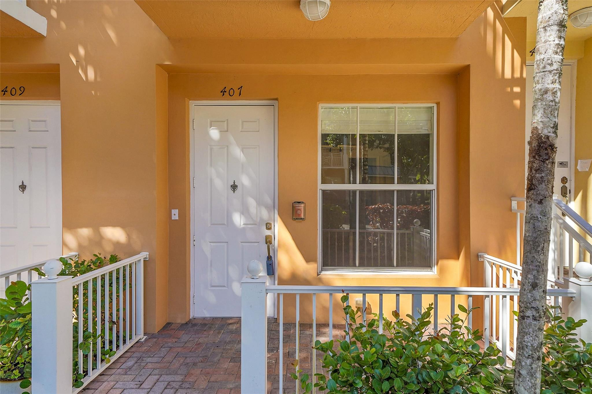 407 SW 13th Ter 407