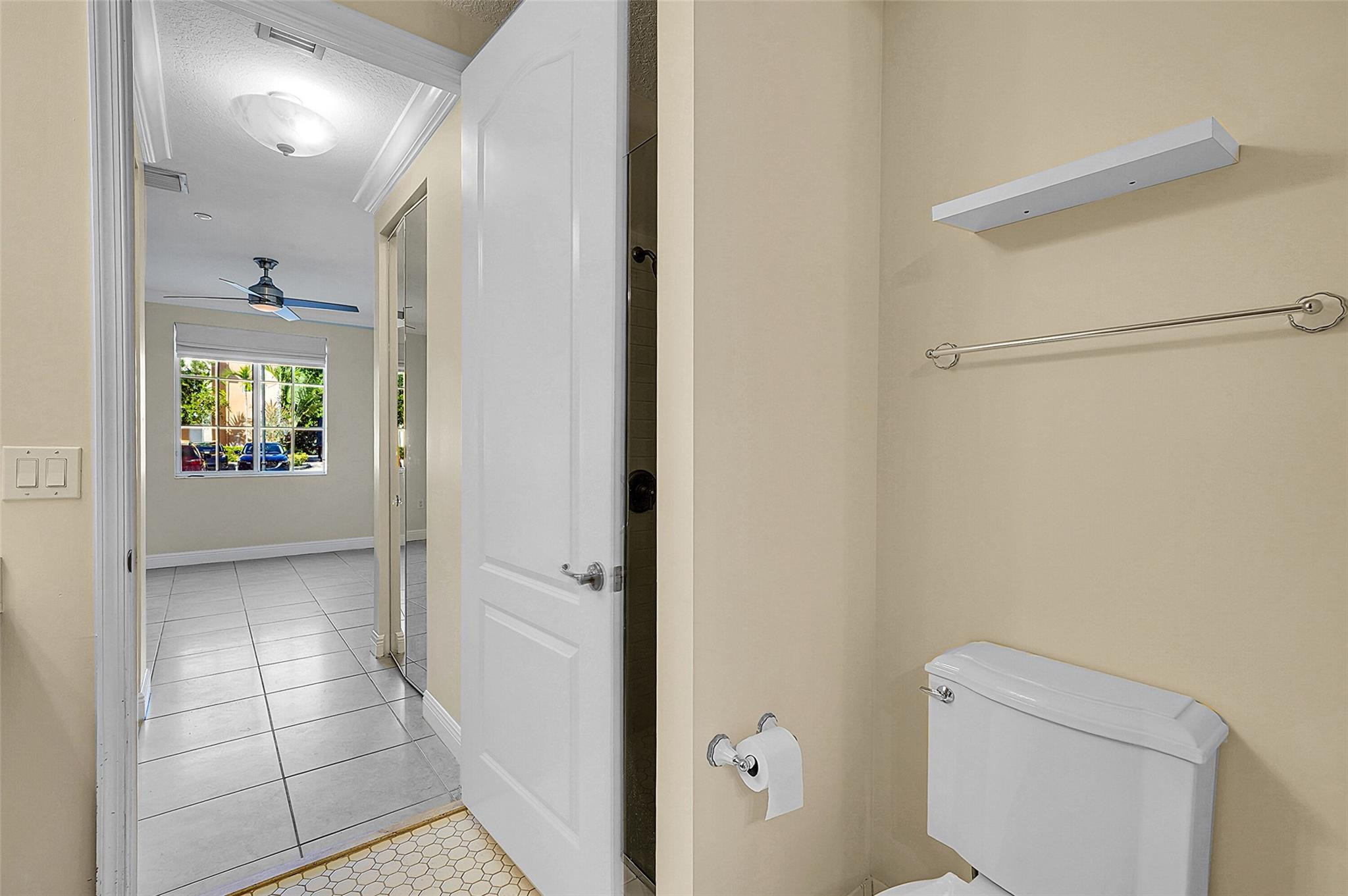 407 SW 13th Ter 407
