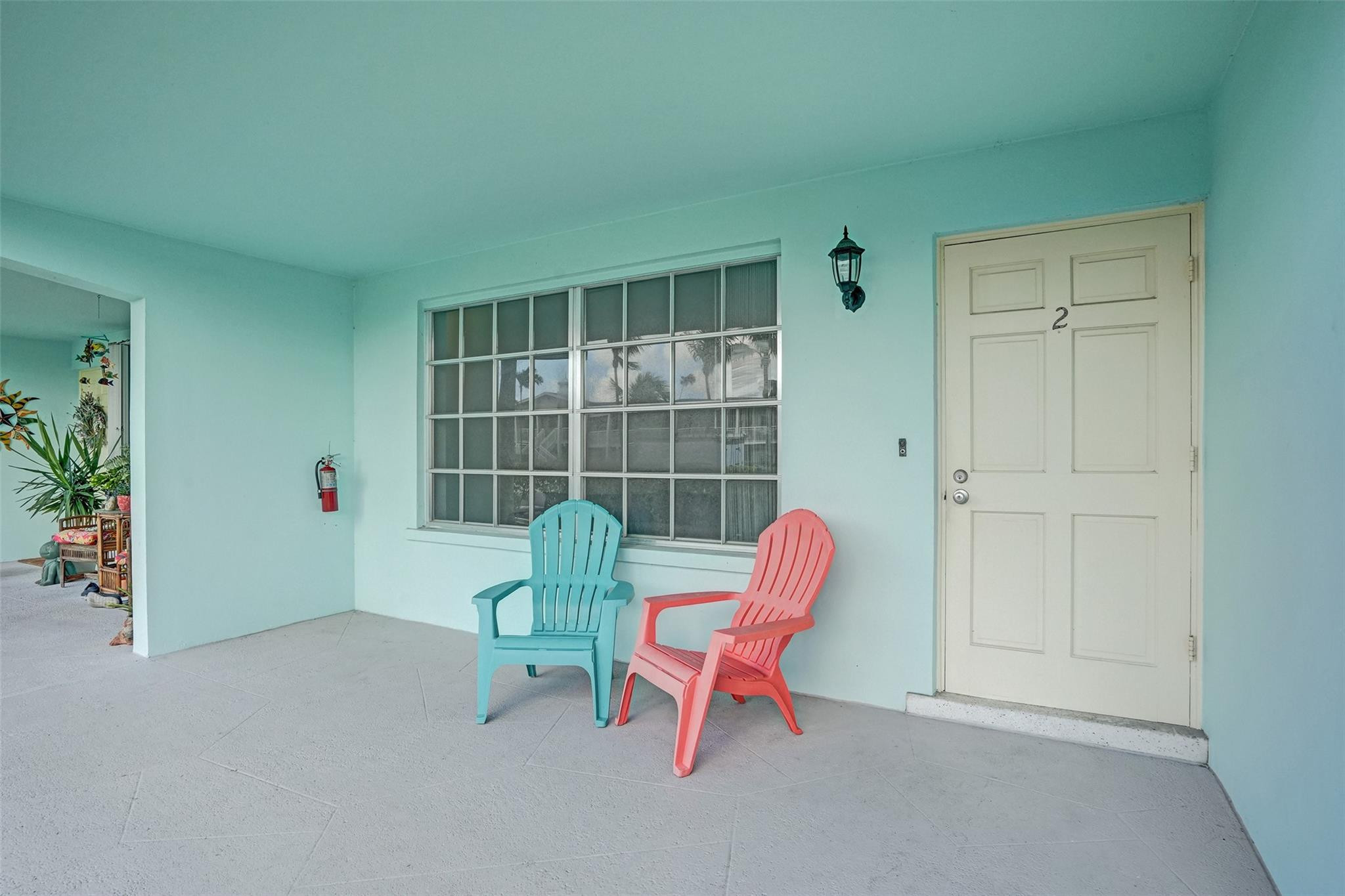 931 SE 9th Ave 2