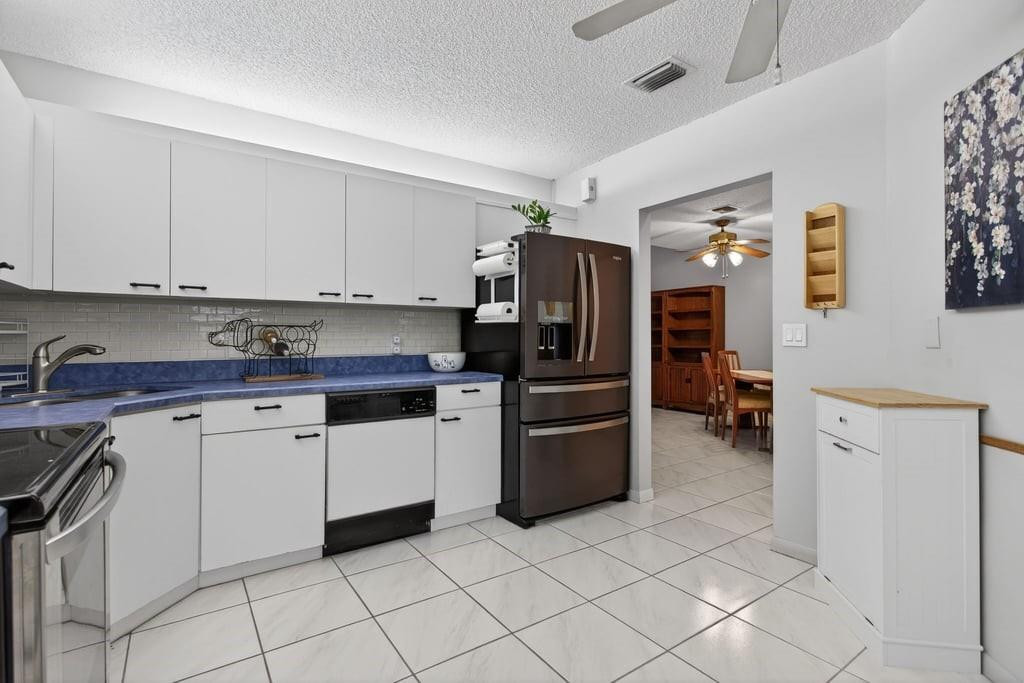 4250 NW 30th St 357