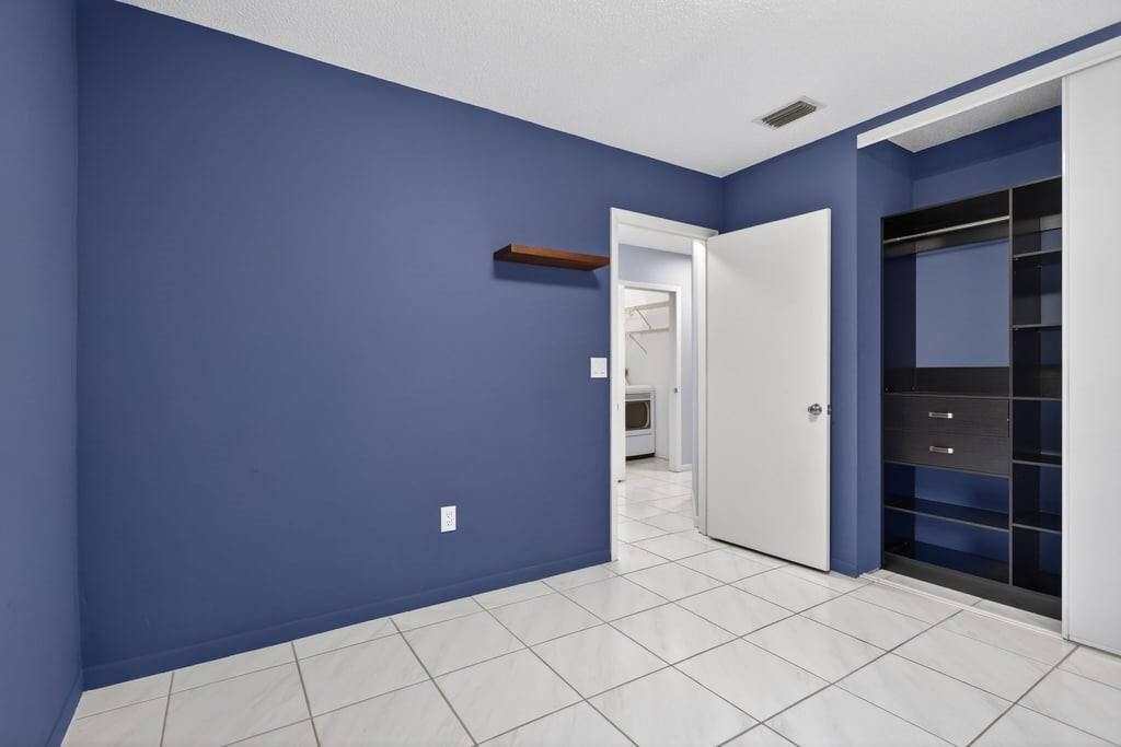4250 NW 30th St 357