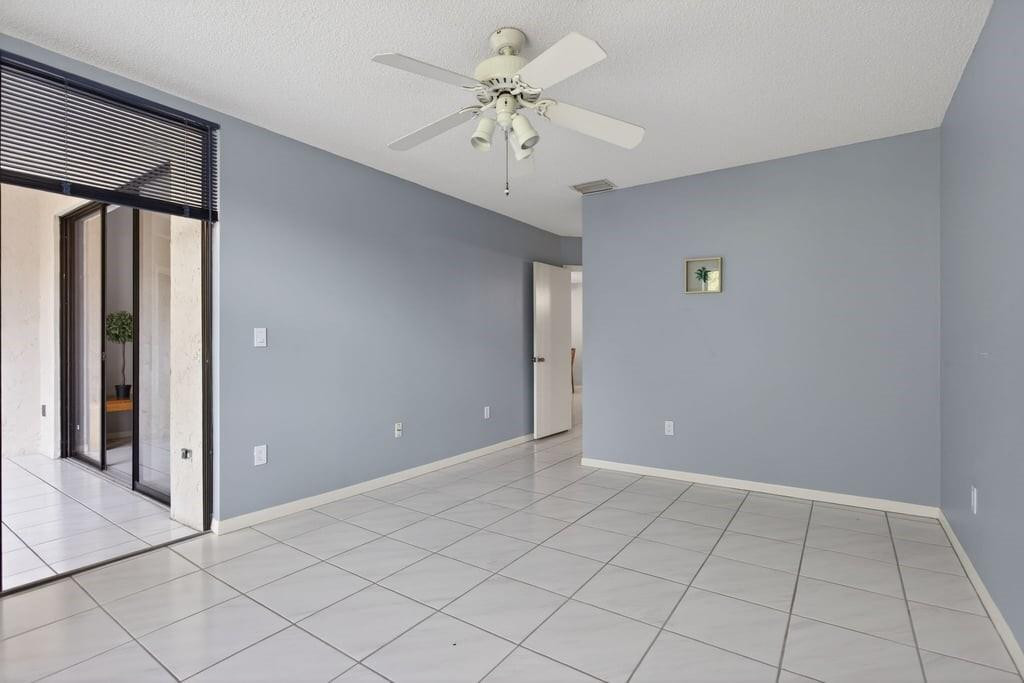 4250 NW 30th St 357