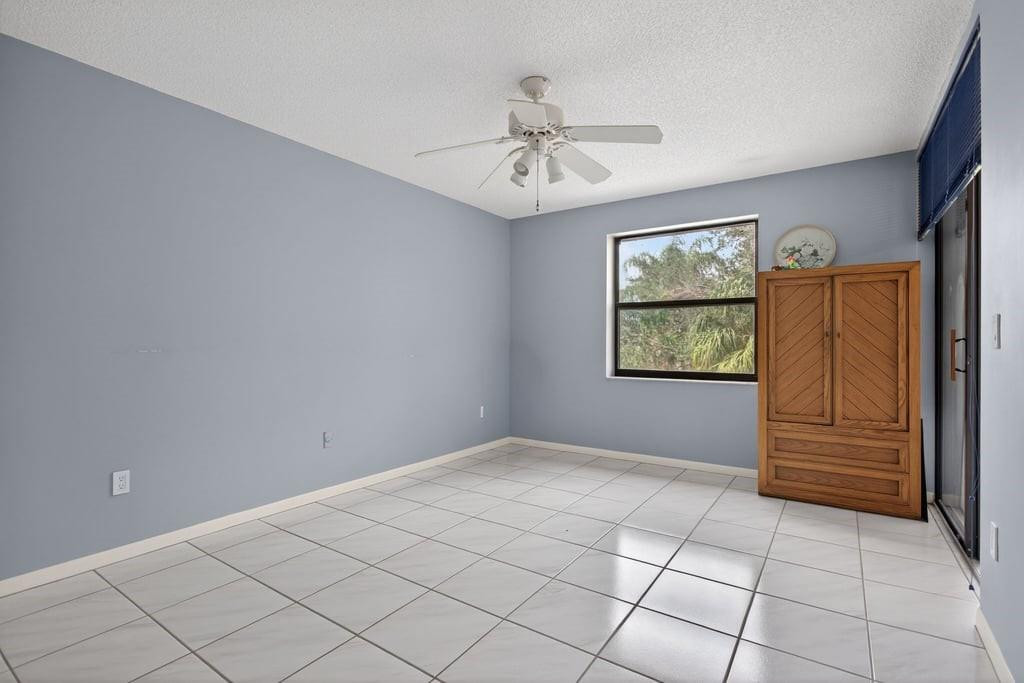 4250 NW 30th St 357