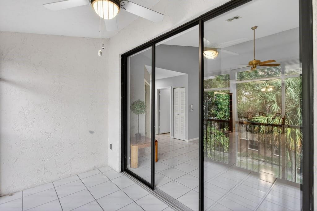 4250 NW 30th St 357