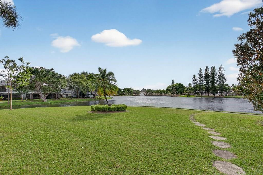 4250 NW 30th St 357