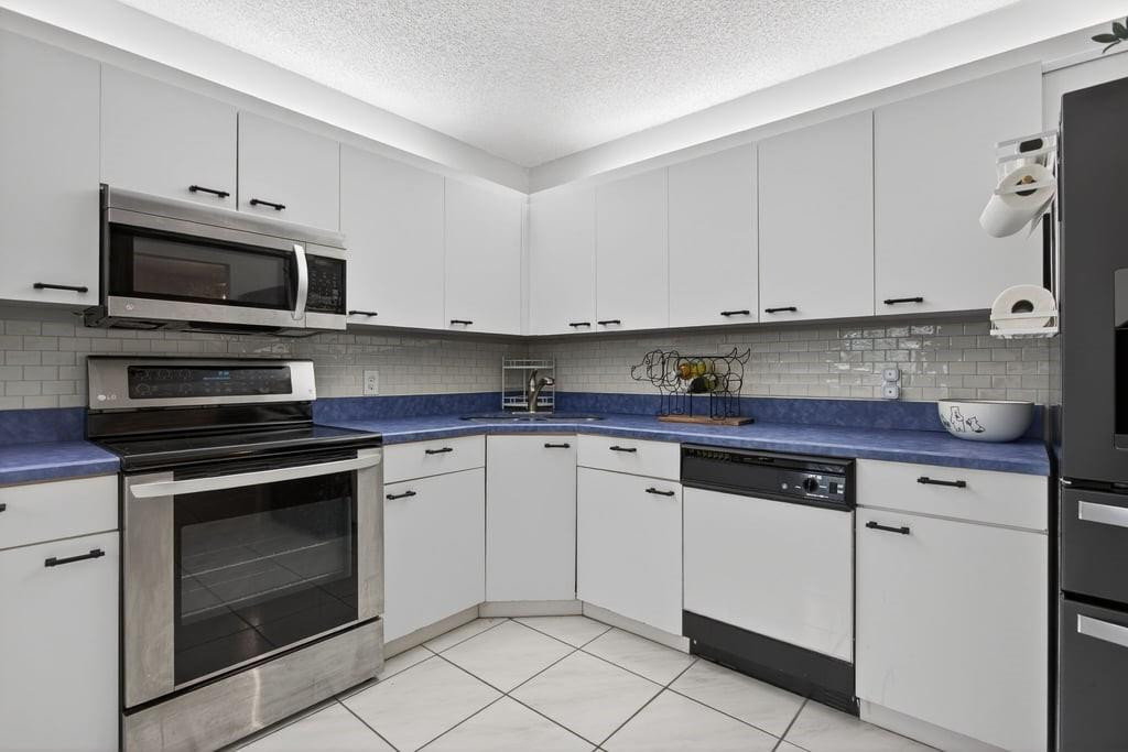 4250 NW 30th St 357