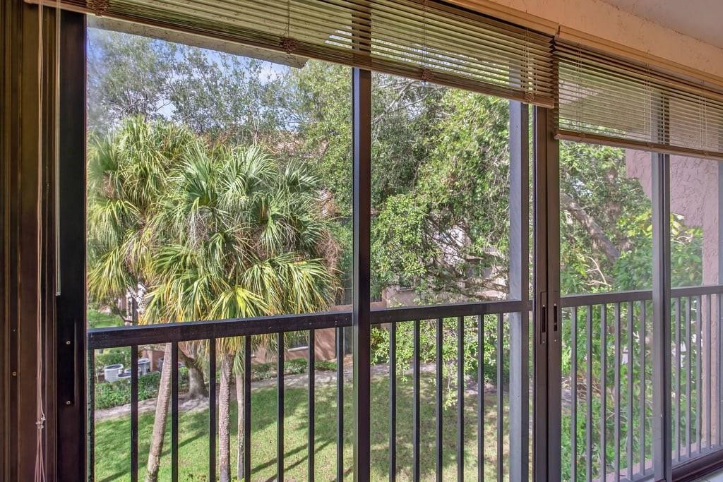 4250 NW 30th St 357