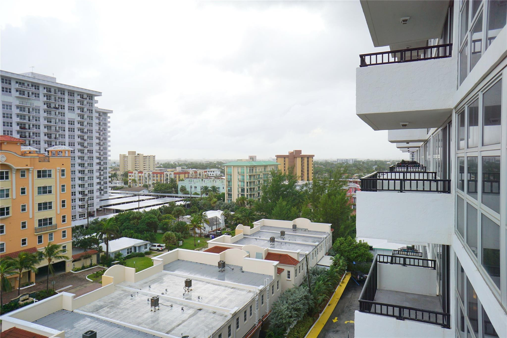 525 N Ocean Blvd 1025