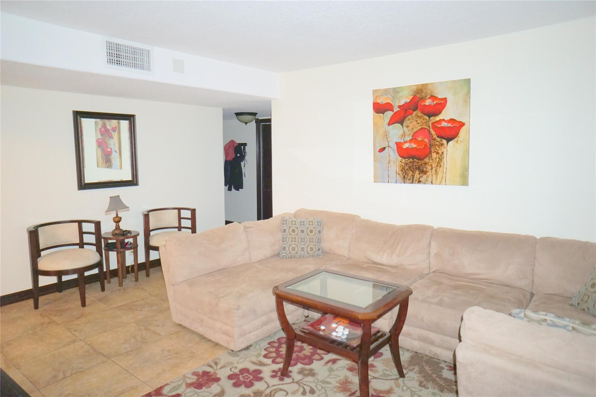 525 N Ocean Blvd 1025