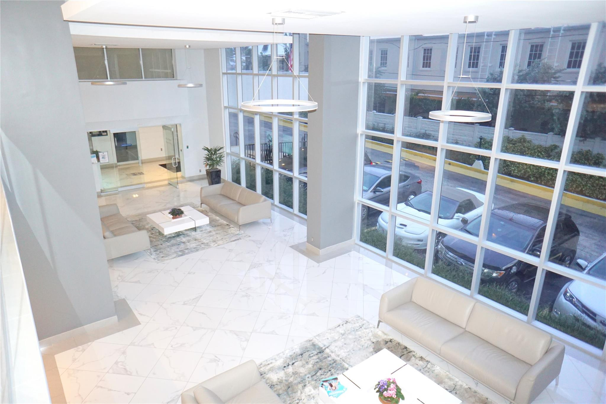 525 N Ocean Blvd 1025