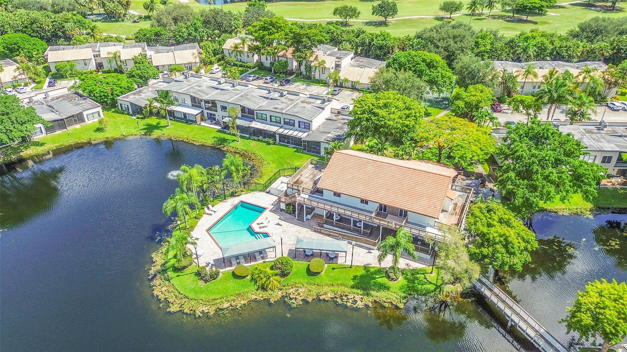 9713 N New River Canal Rd 301