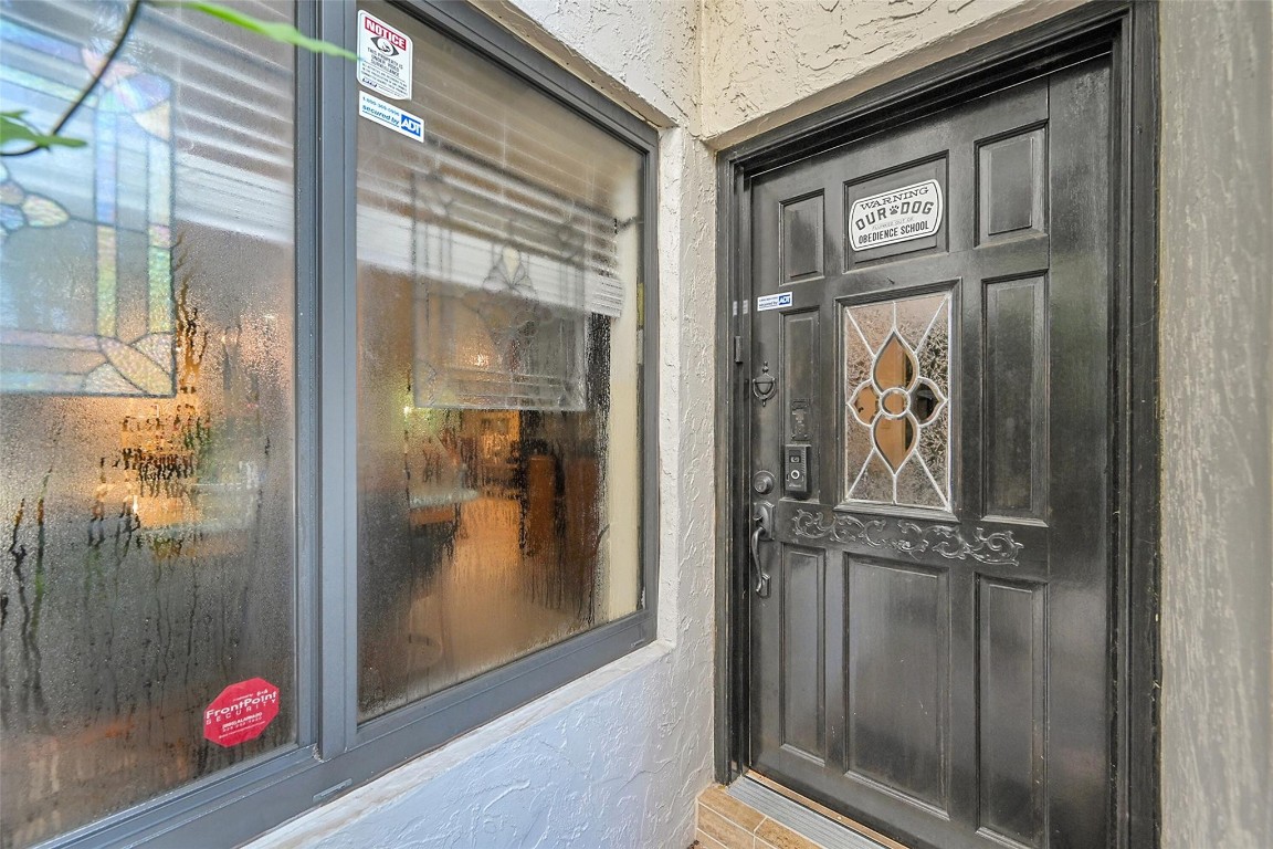 9713 N New River Canal Rd 301