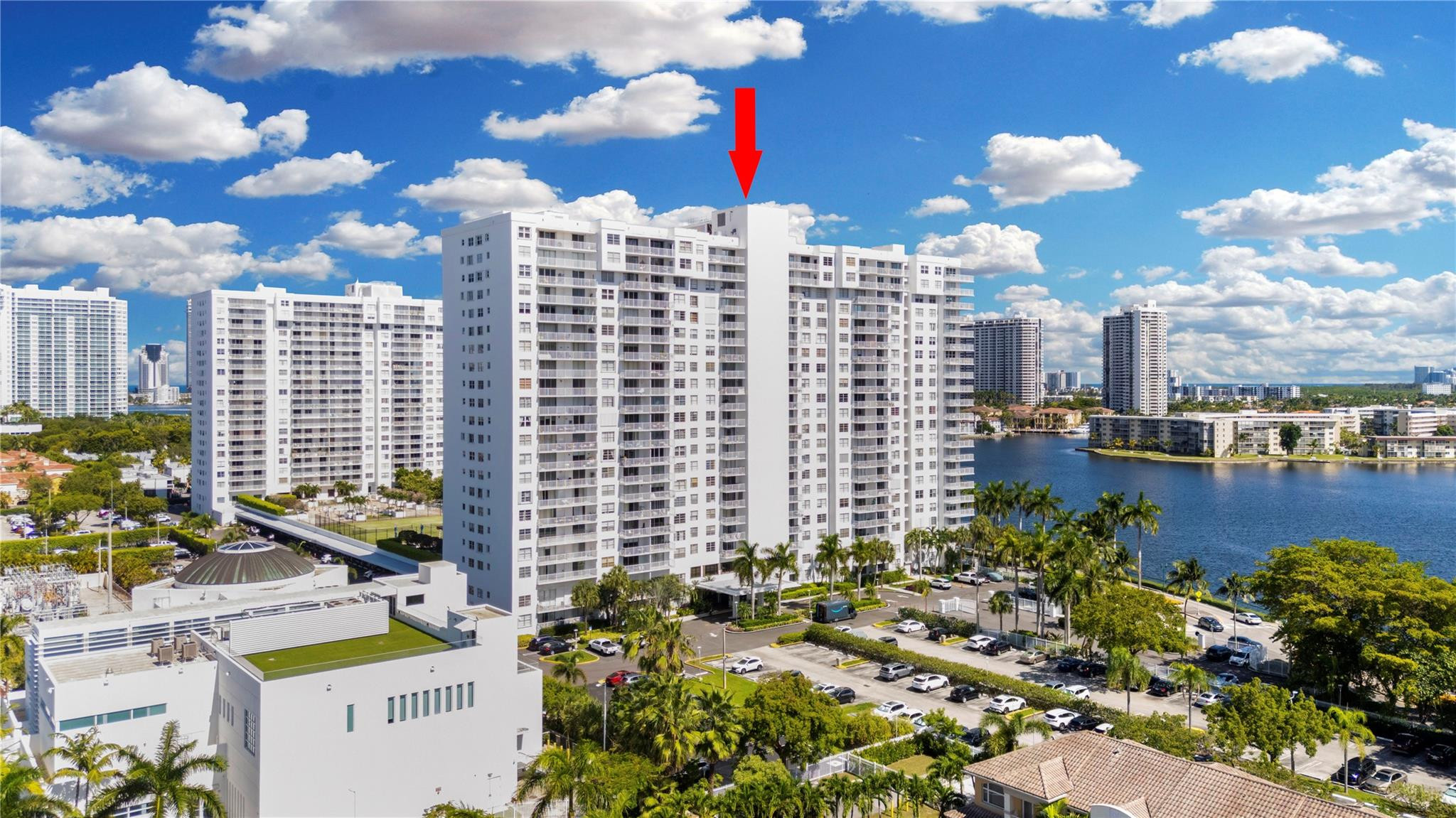 2801 NE 183rd St 1502W