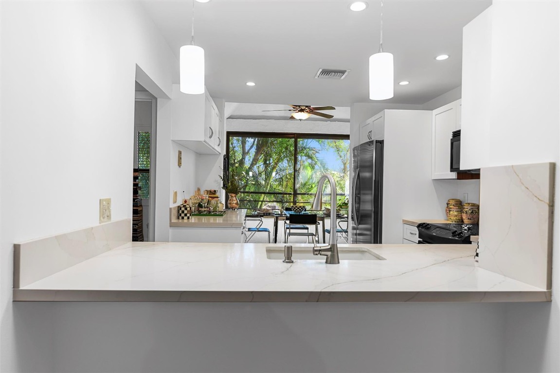 7535 La Paz Blvd 301