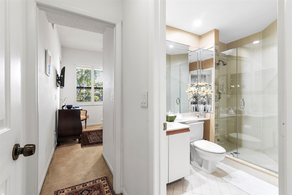 7535 La Paz Blvd 301