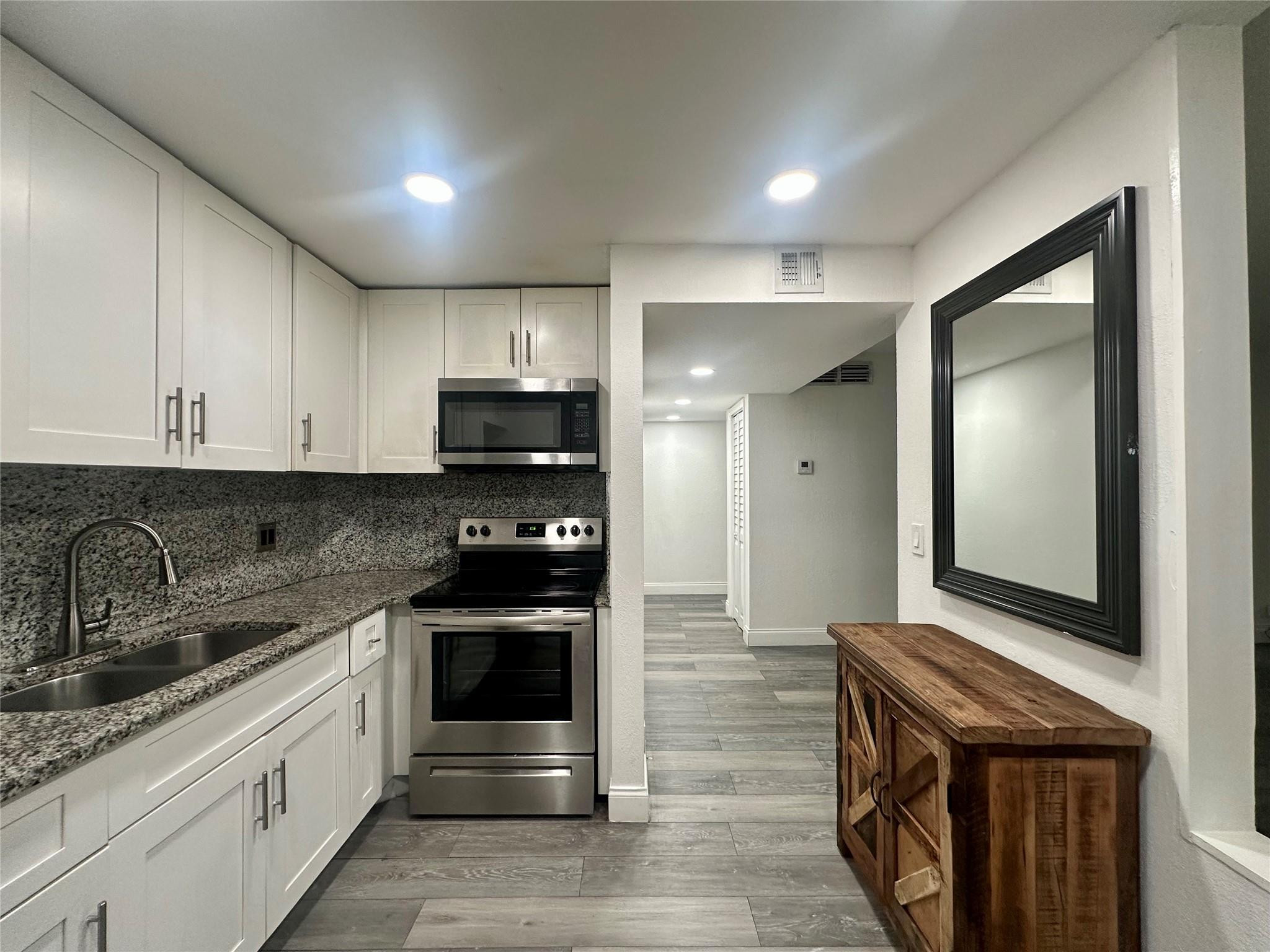 608 NW 13th St 15