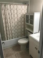 1231 SE 1st Street 1