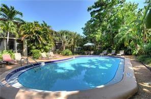 1231 SE 1st Street 1