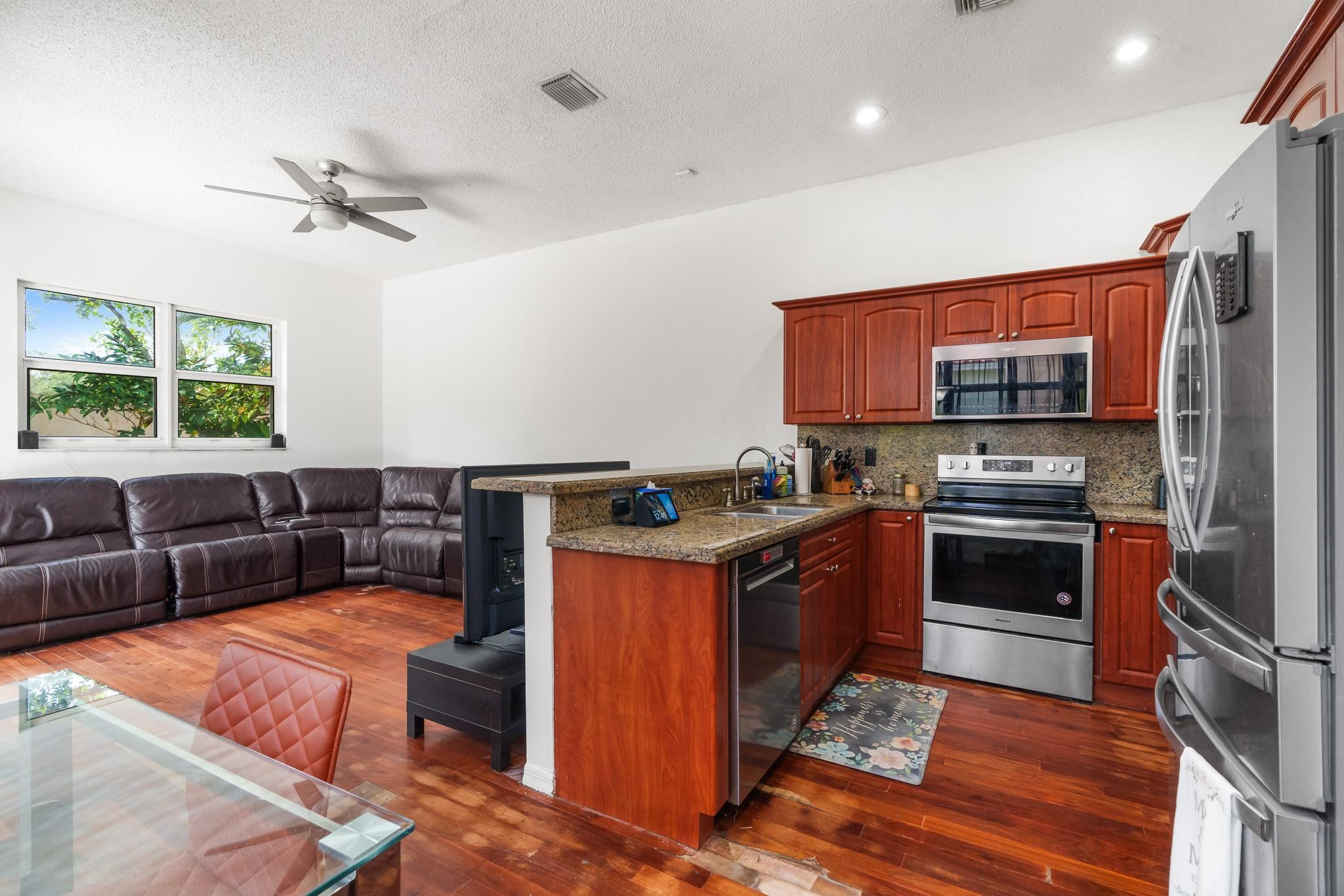 5970 NW 72nd Ct