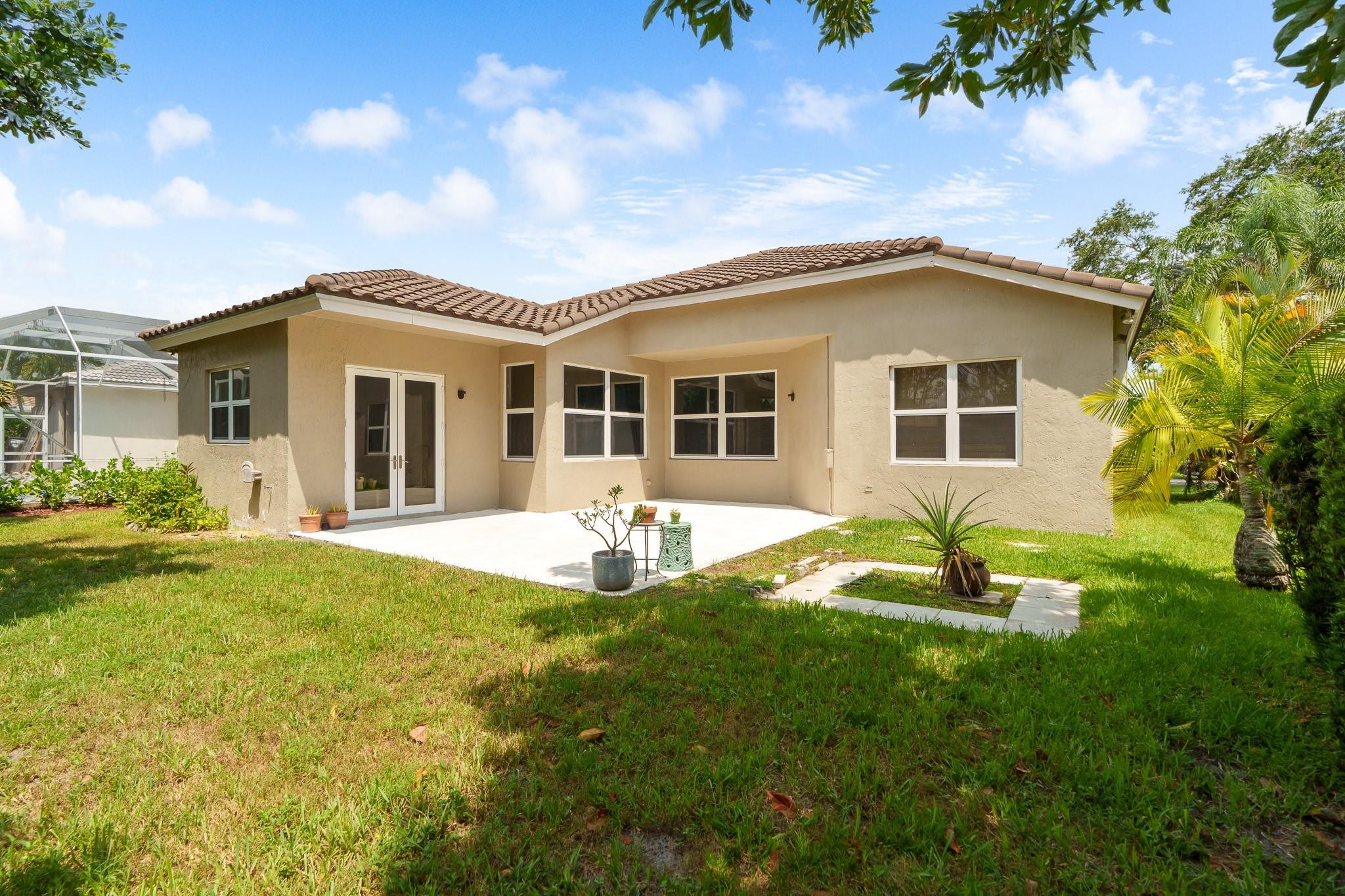 5970 NW 72nd Ct