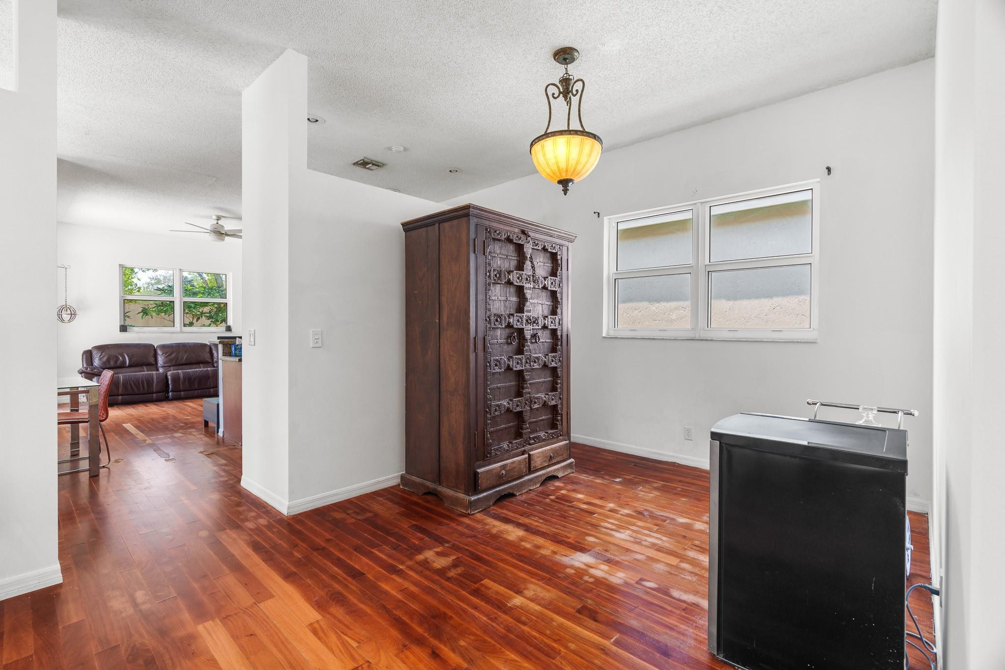 5970 NW 72nd Ct