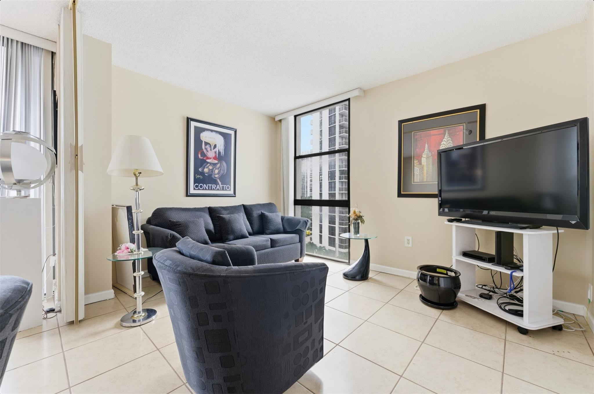 3675 N Country Club Dr 602