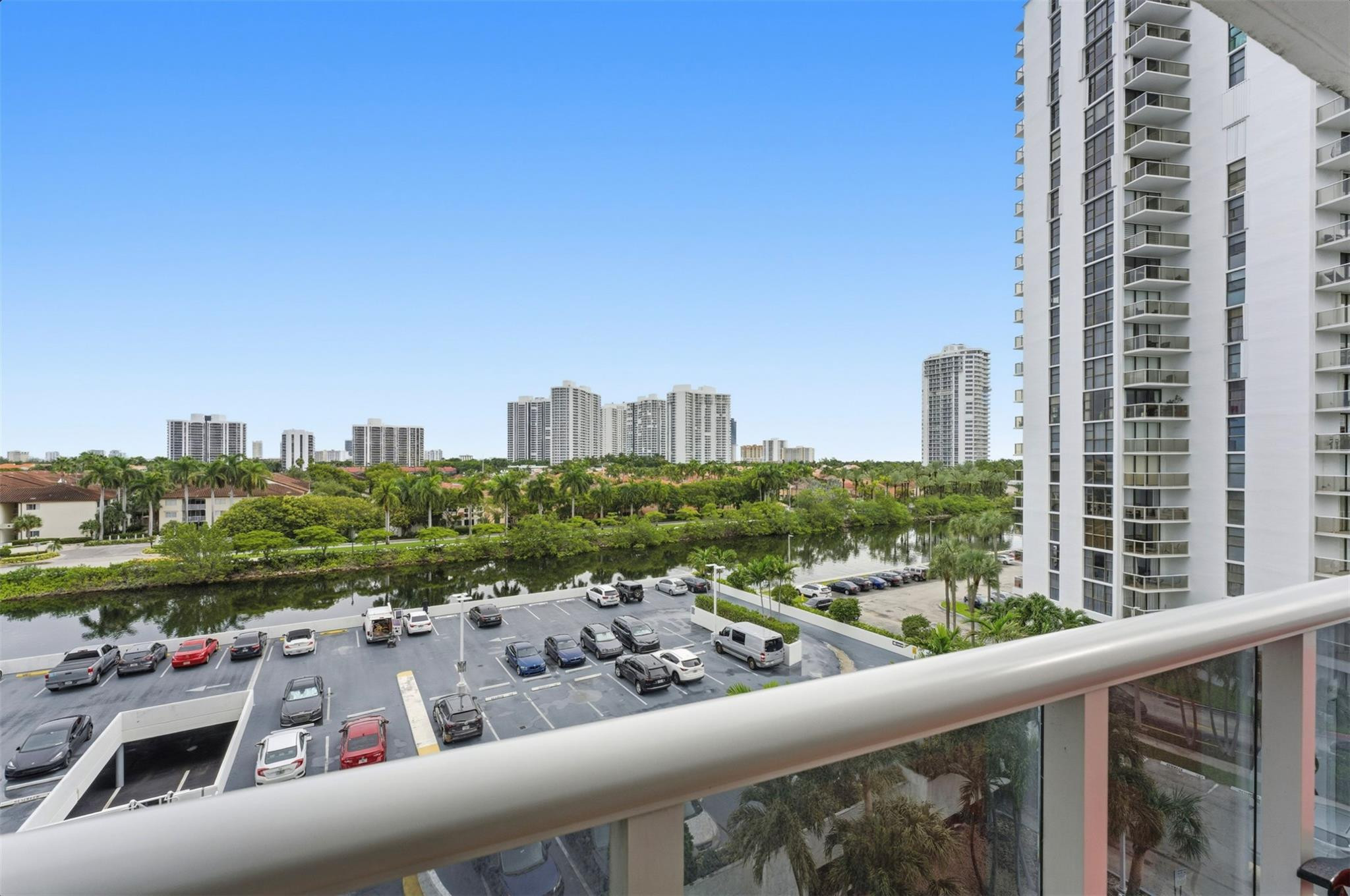 3675 N Country Club Dr 602