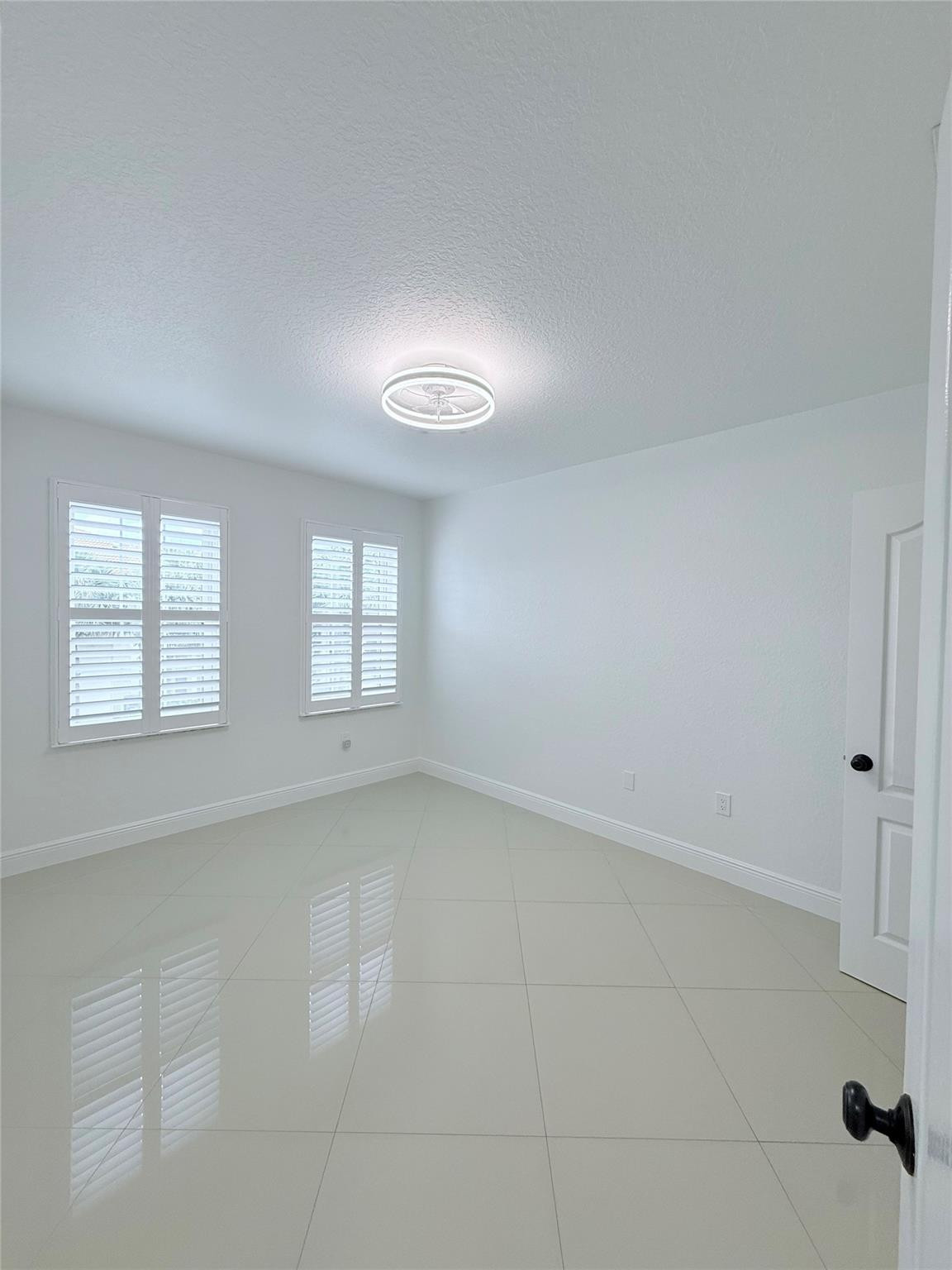 805 Belmont Pl 805