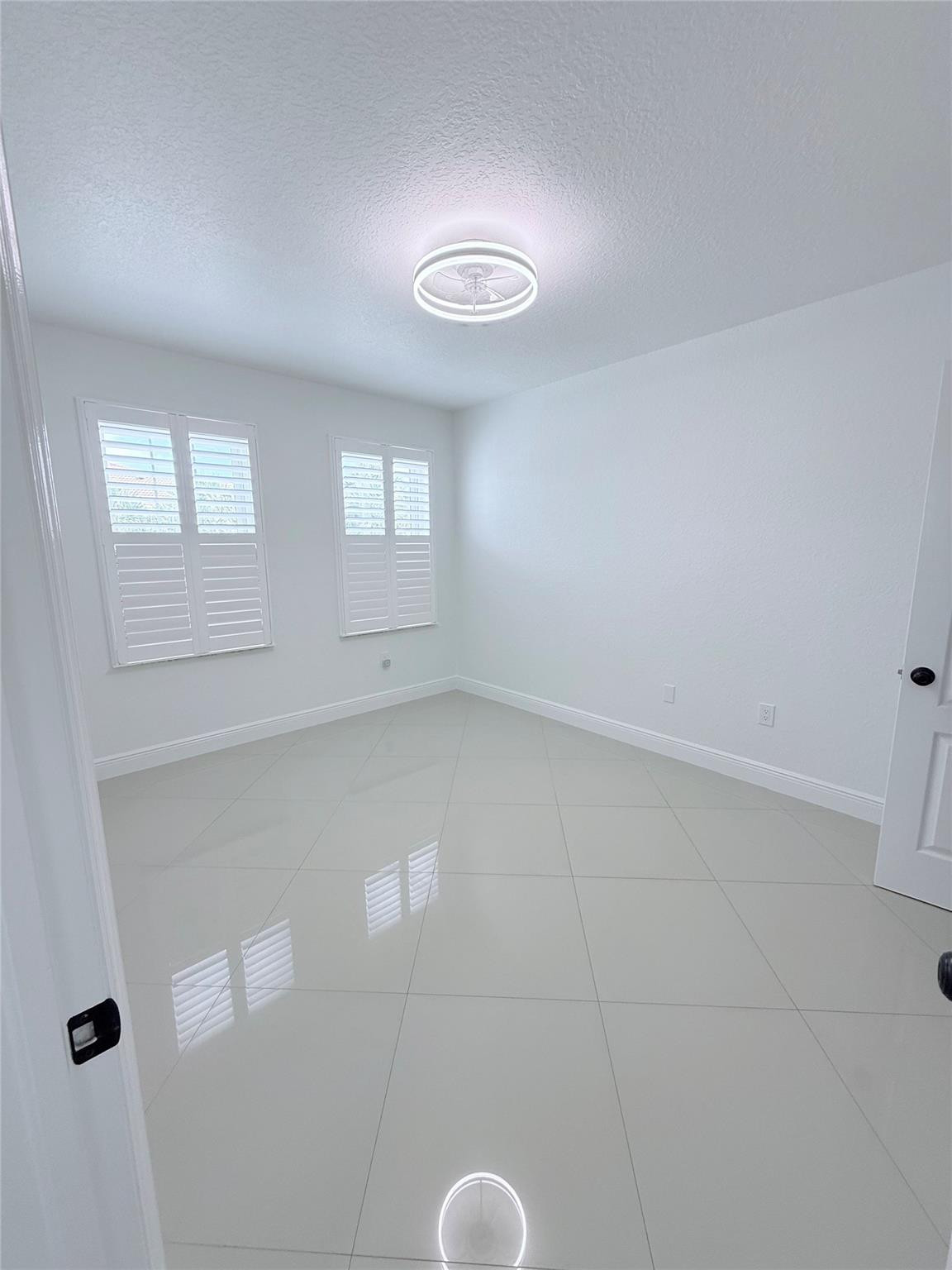 805 Belmont Pl 805