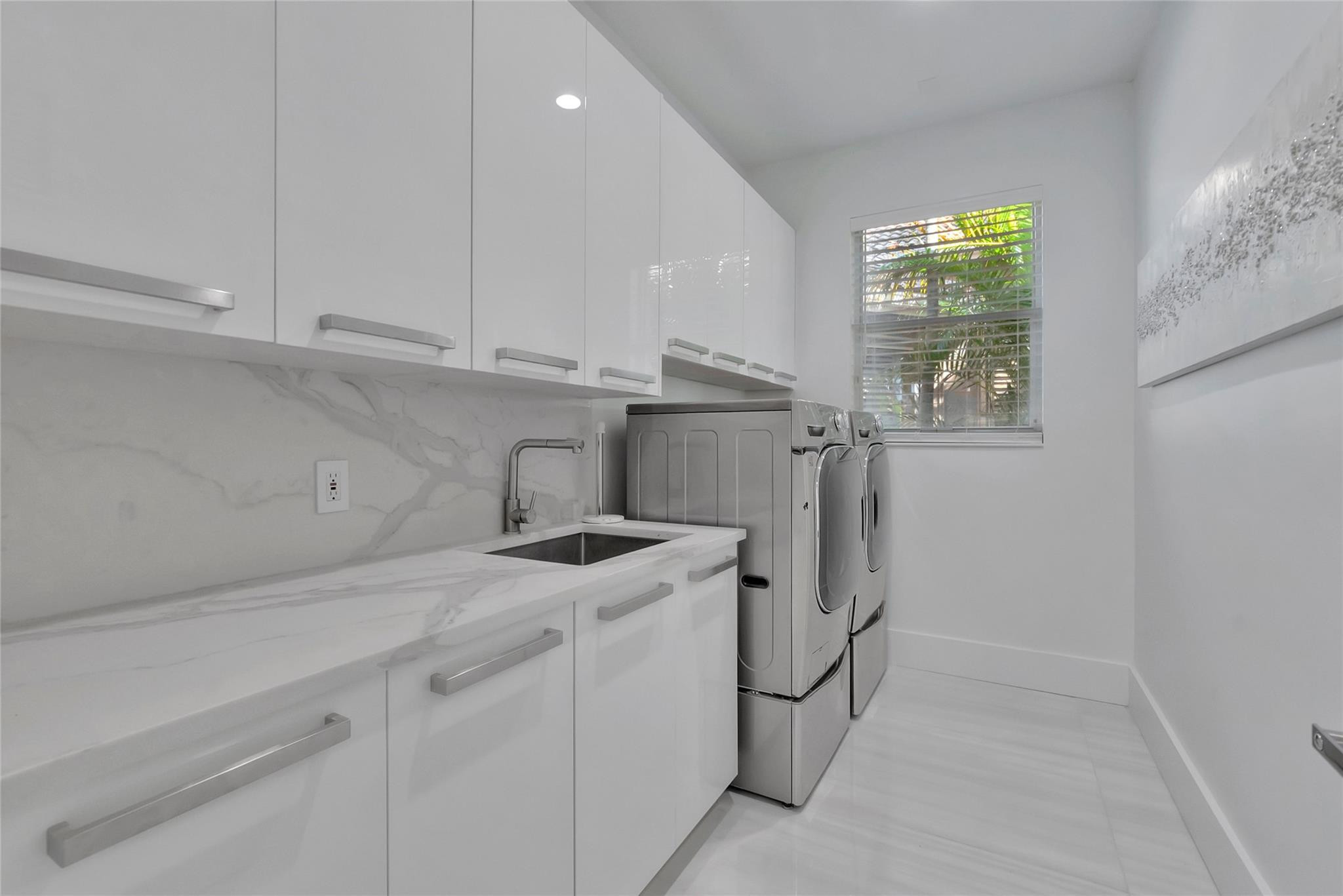 4088 NW Briarcliff Circle