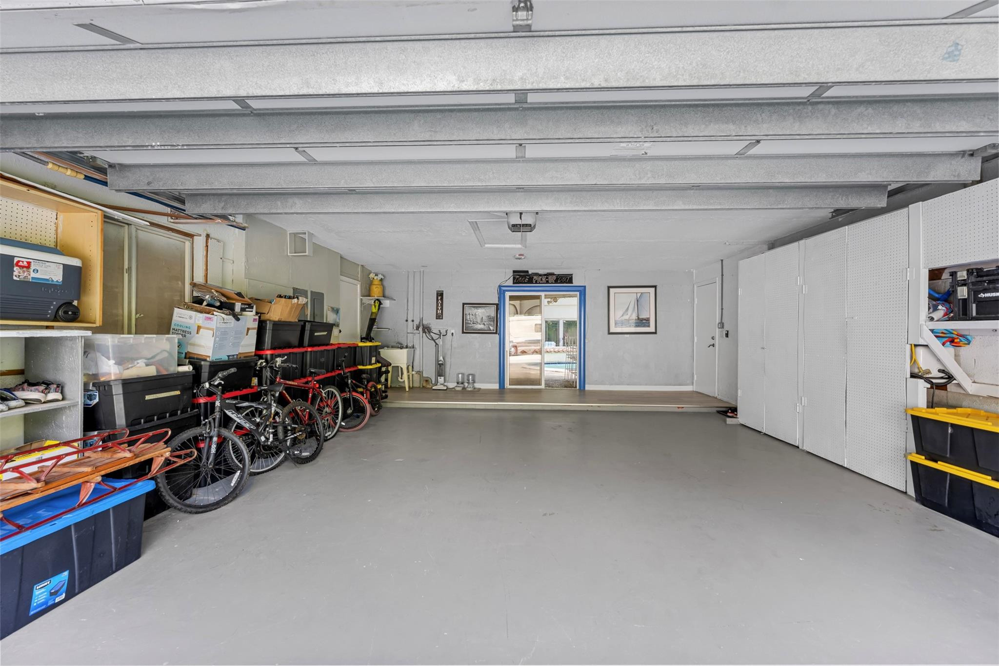 2550 Ray Ct
