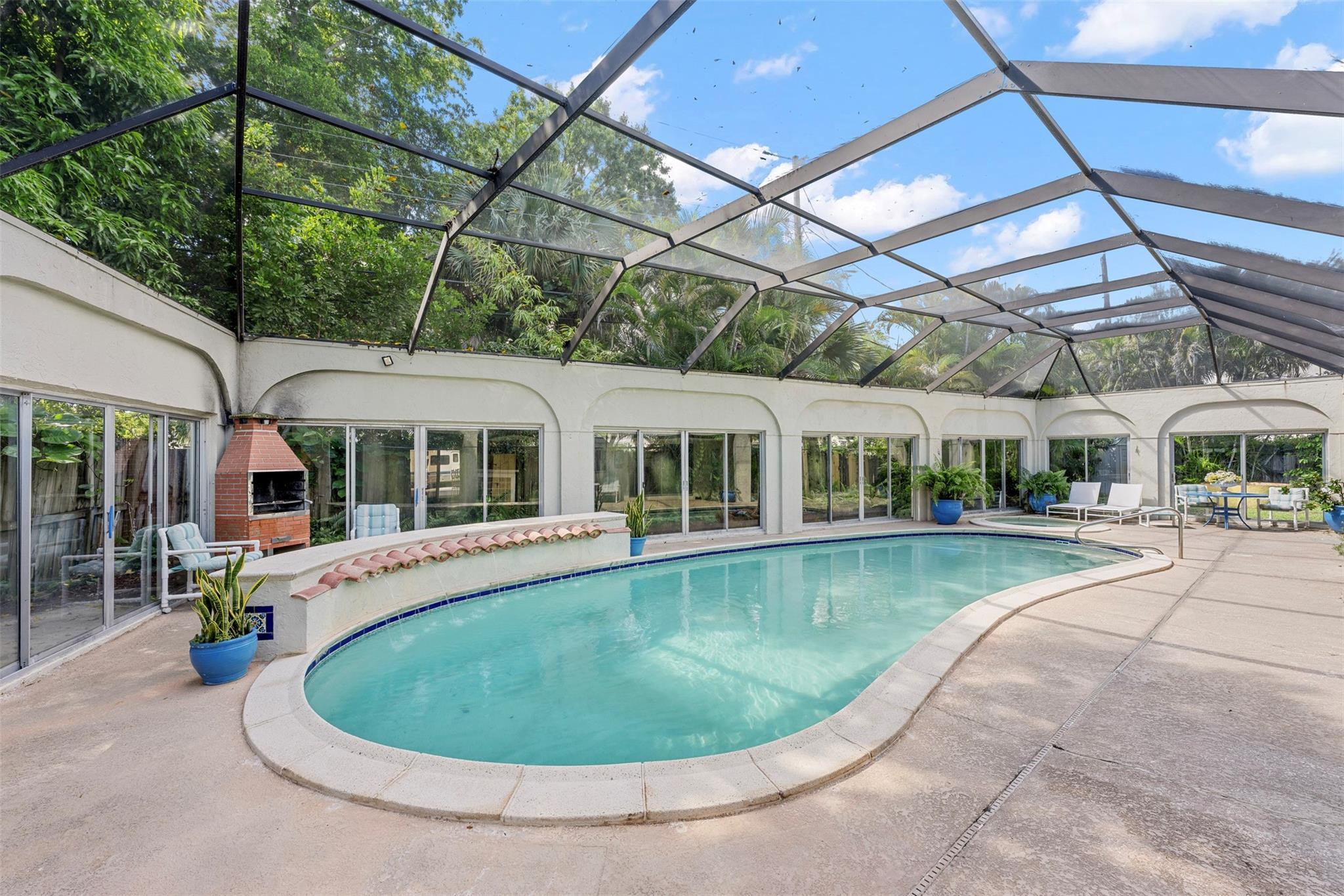 2550 Ray Ct