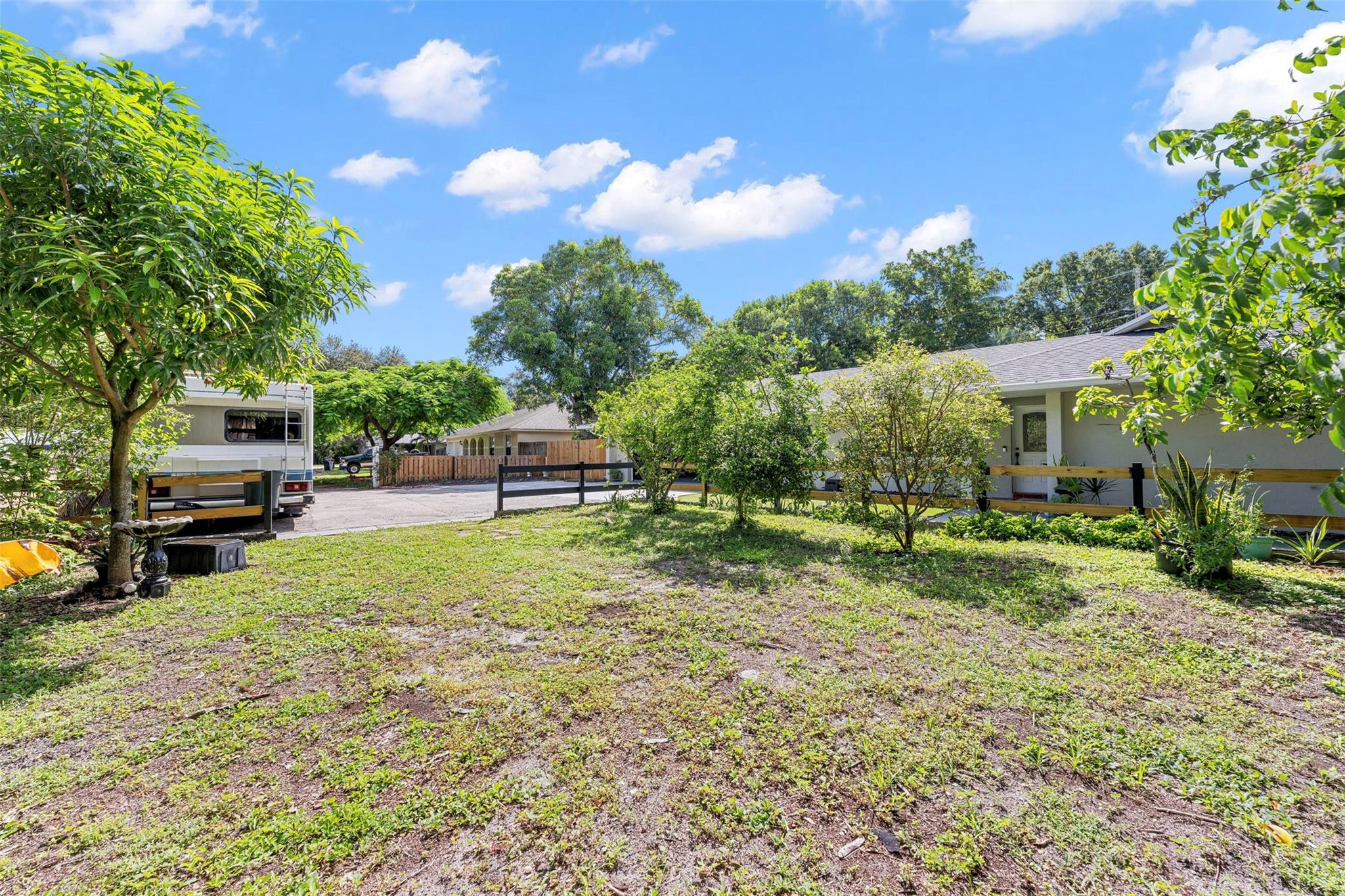 2550 Ray Ct