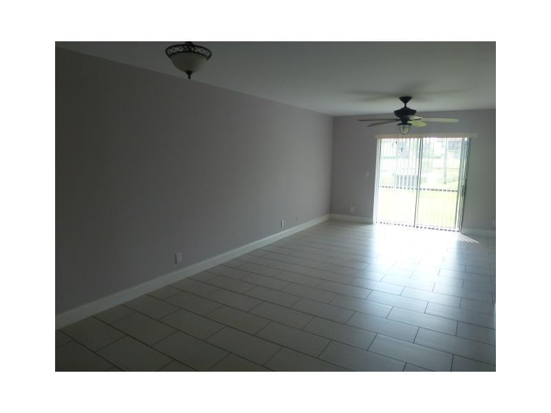 21895 Lake Forest Cir 106