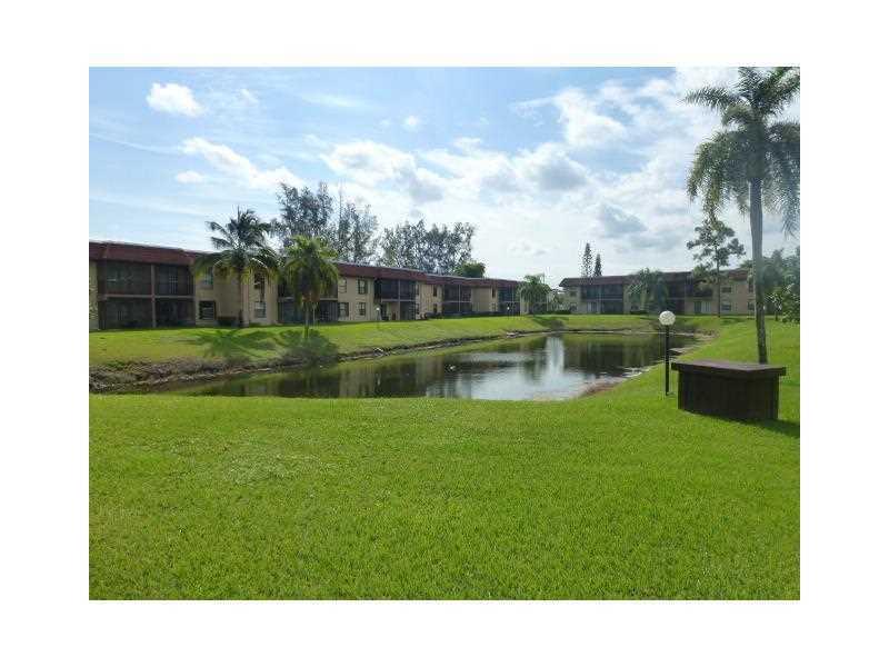 21895 Lake Forest Cir 106