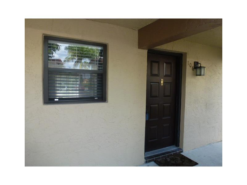 21895 Lake Forest Cir 106