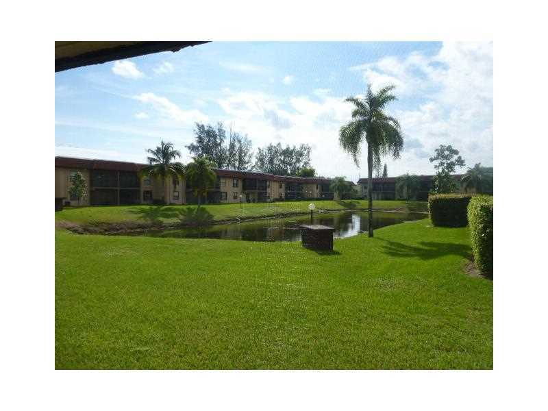 21895 Lake Forest Cir 106