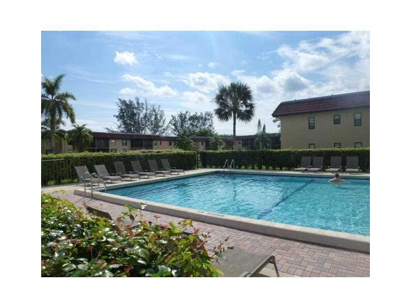 21895 Lake Forest Cir 106