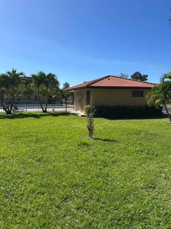 21895 Lake Forest Cir 106