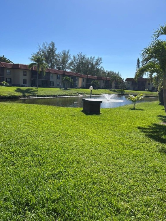 21895 Lake Forest Cir 106