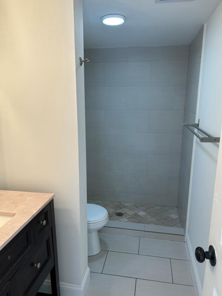 21895 Lake Forest Cir 106