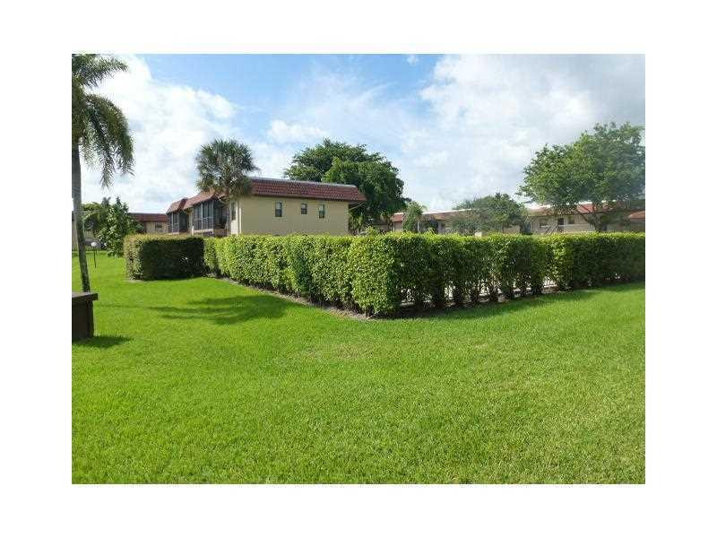 21895 Lake Forest Cir 106