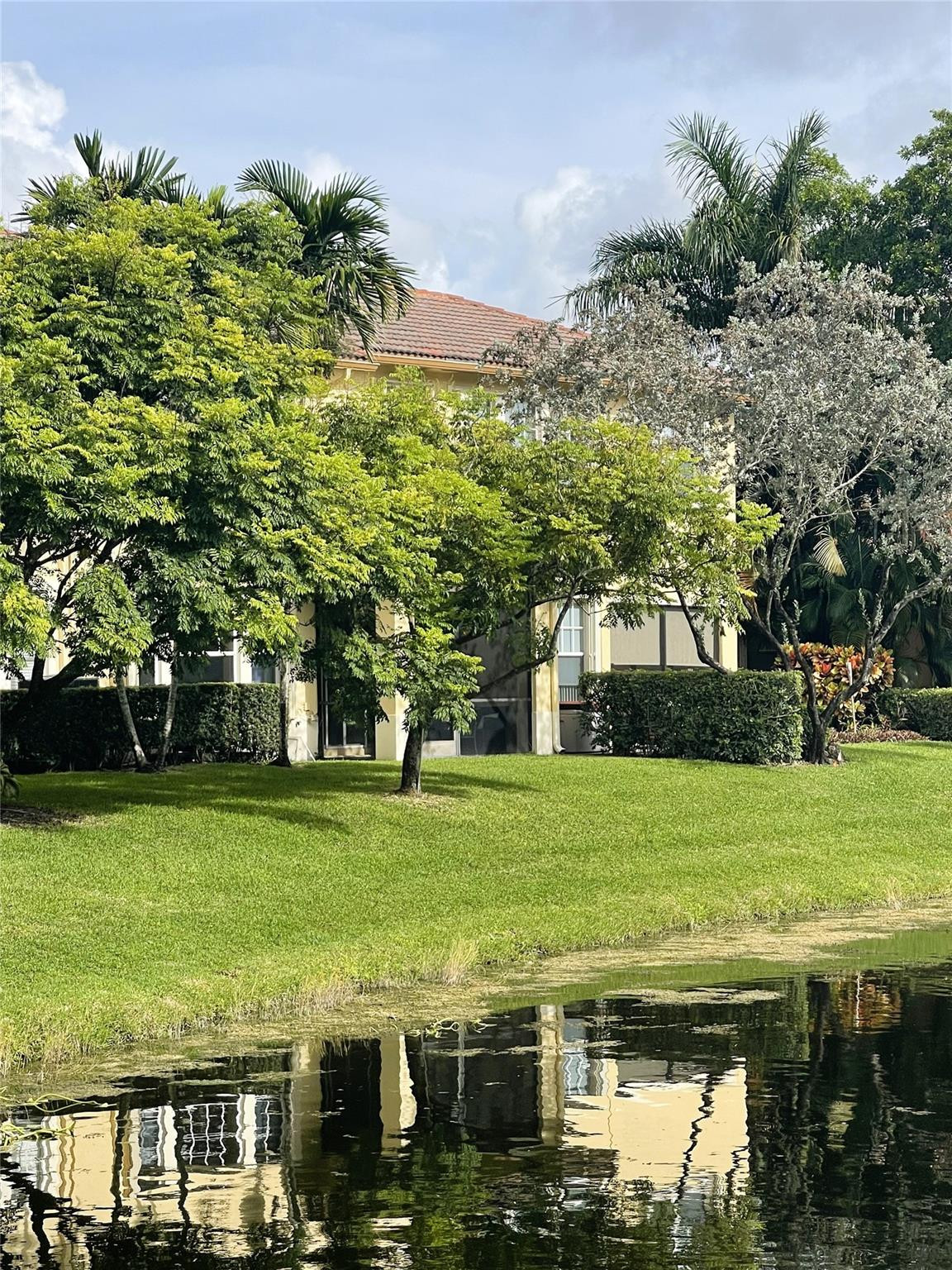 5780 NW 120th Ave