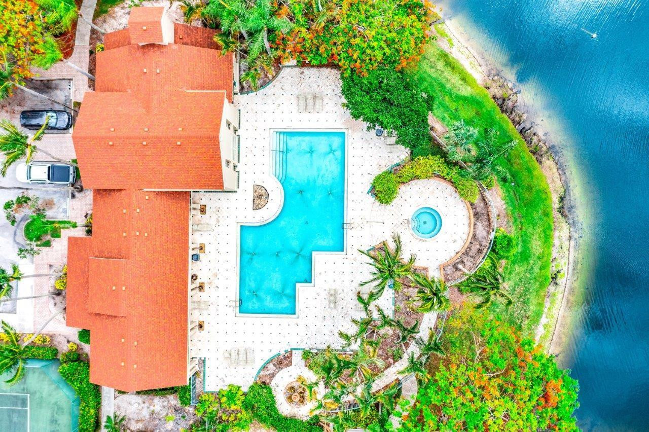 1885 Palm Cove Boulevard 10-208