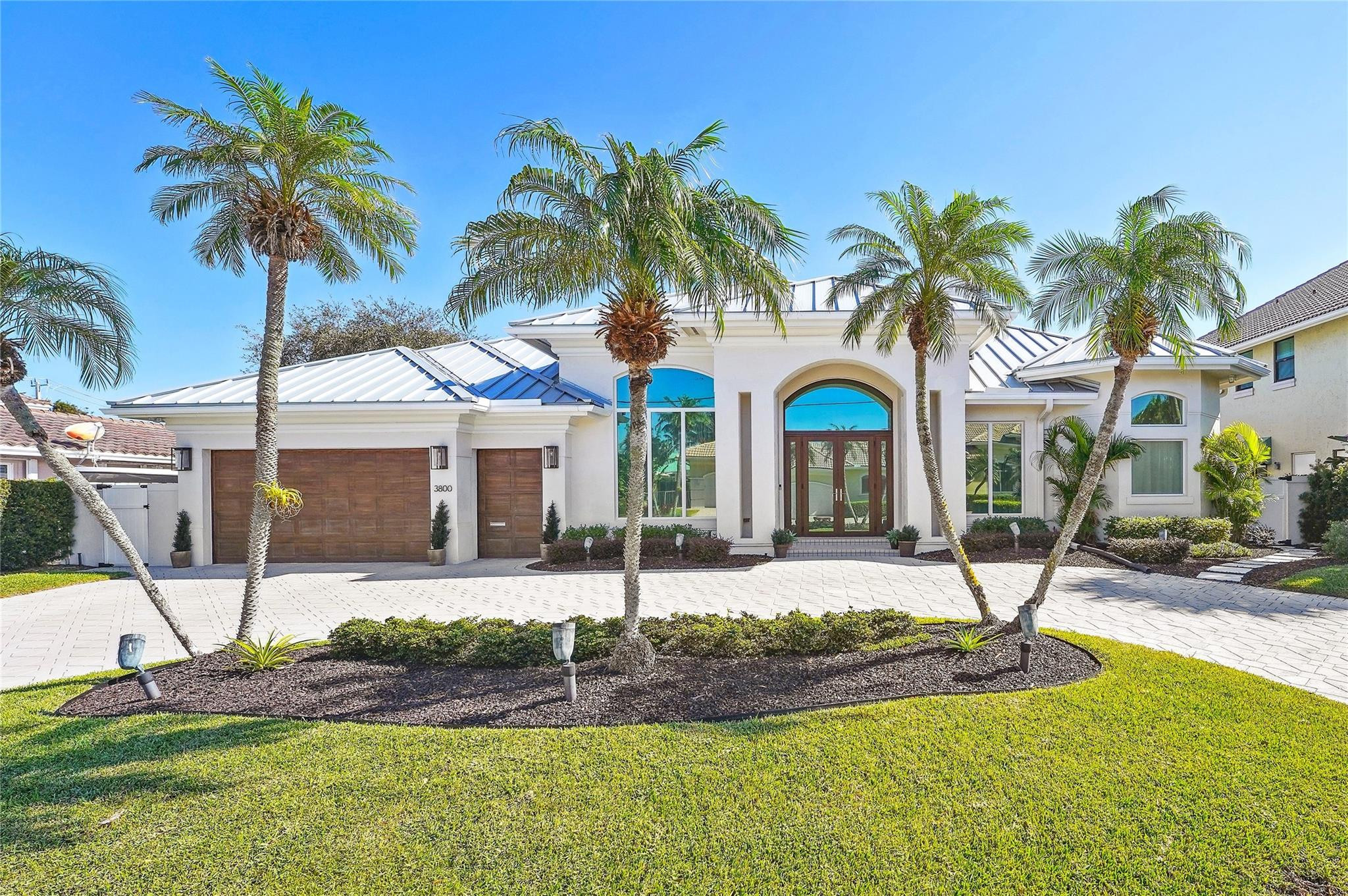 3800 NE 30th Ave