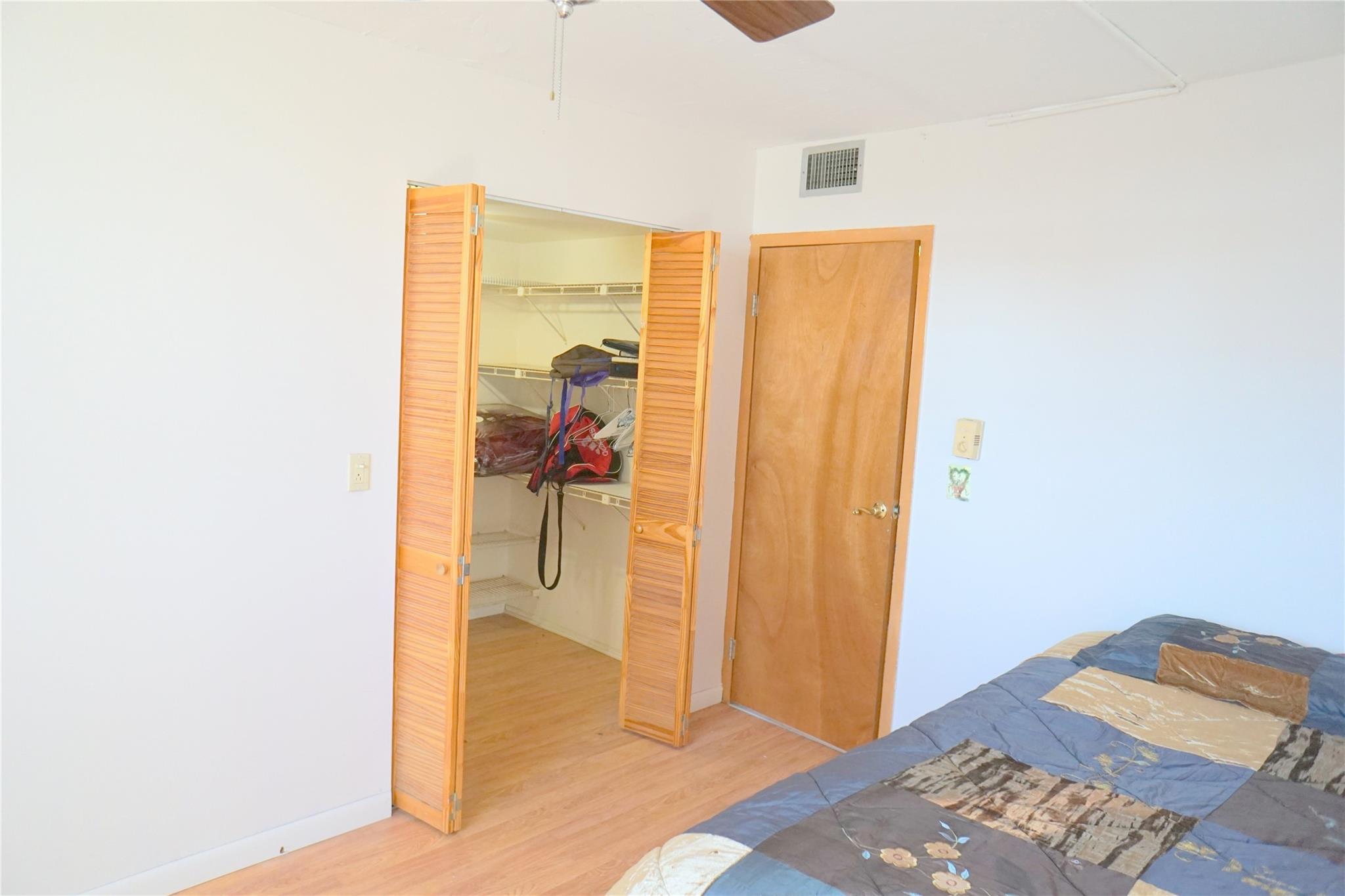 2821 Somerset Dr 203