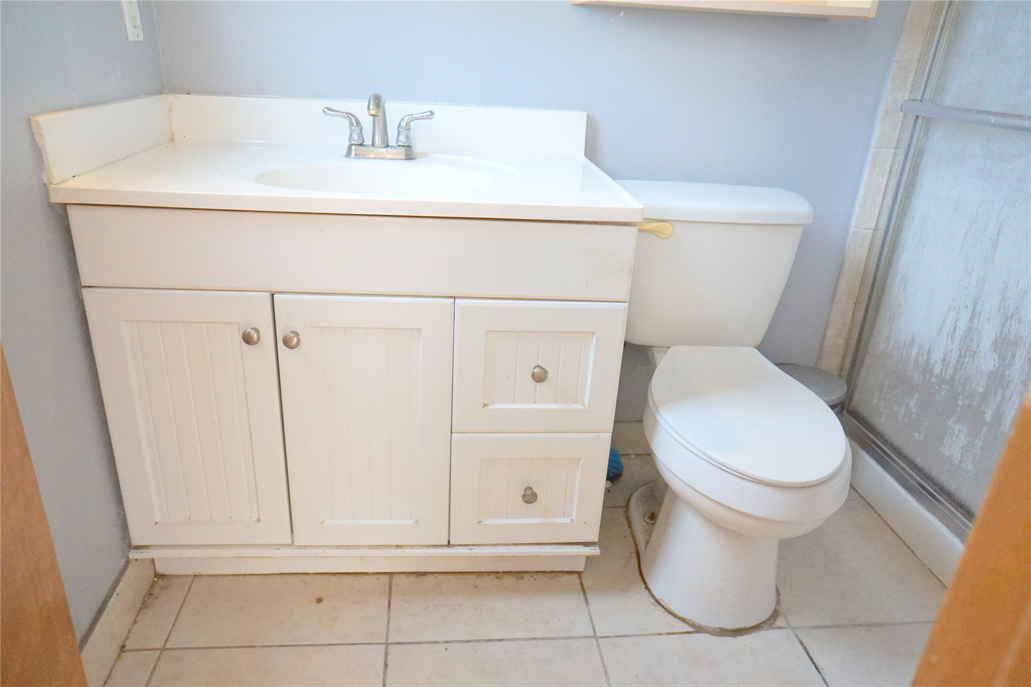 2821 Somerset Dr 203