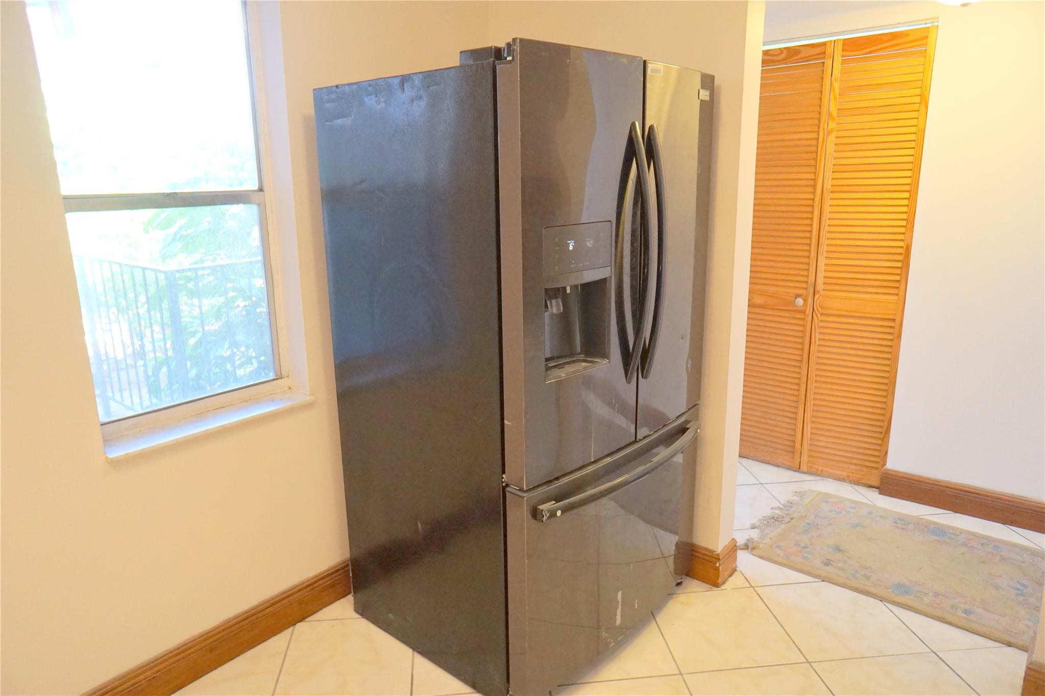 2821 Somerset Dr 203